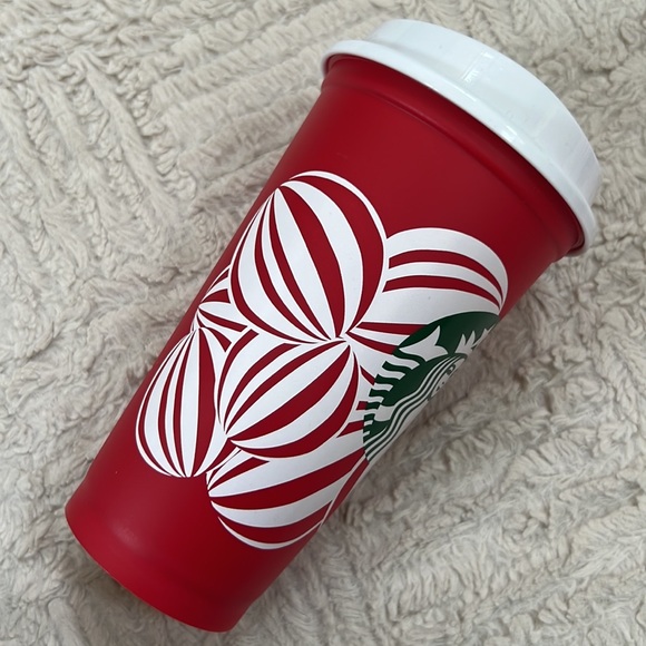 Bundle of 4 2024 Starbucks holiday reusable cups and lids, New condition - Picture 7 of 16